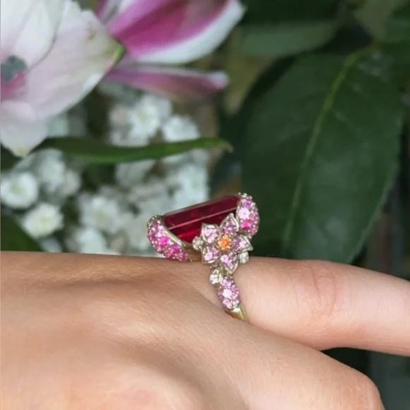 Cinderella Ruby Ring - Picture 4 of 4
